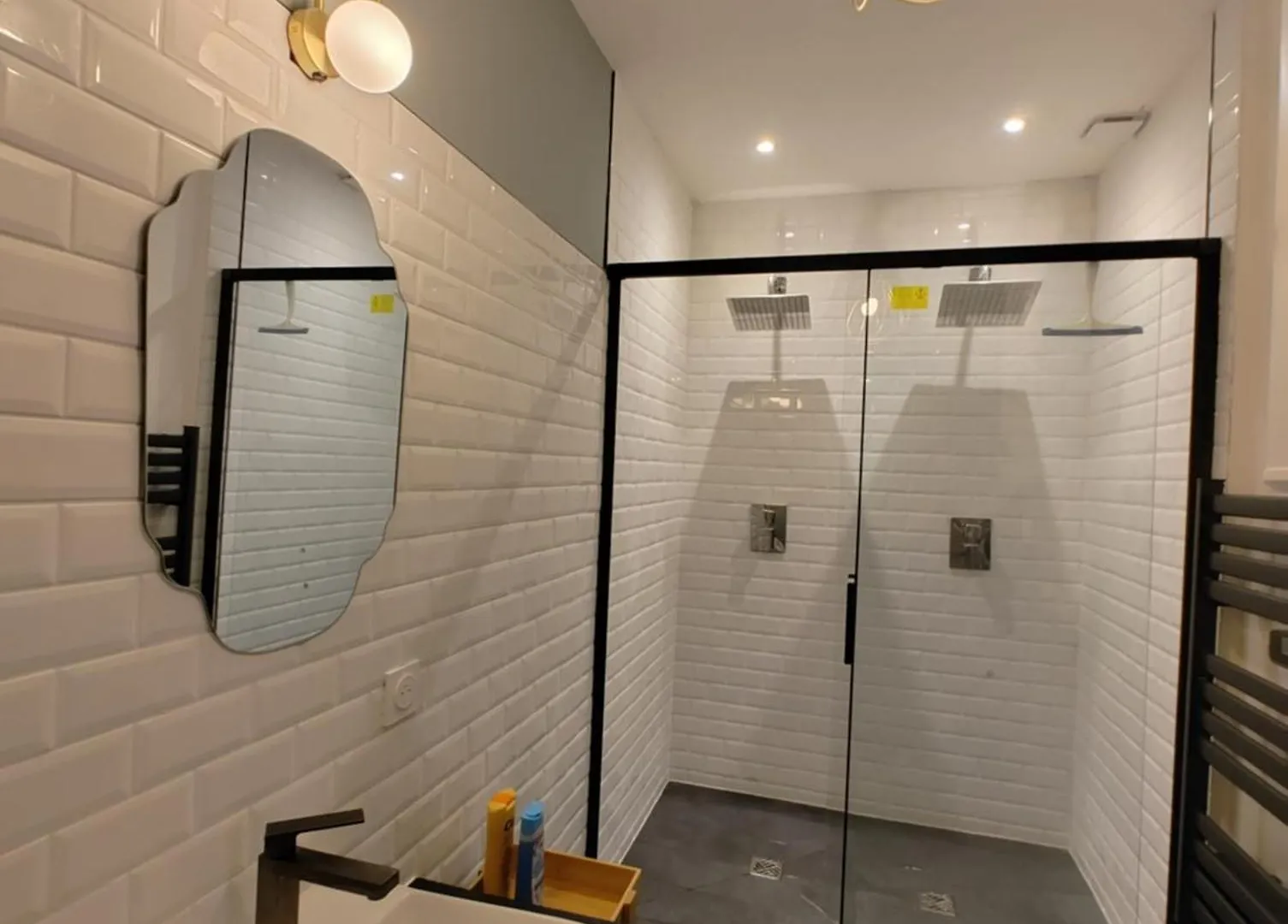 Charmant Logement Avec 2 Chambres Jusqu'A 6 Voyageurs Proche Centre Ville Lourdes Apartment